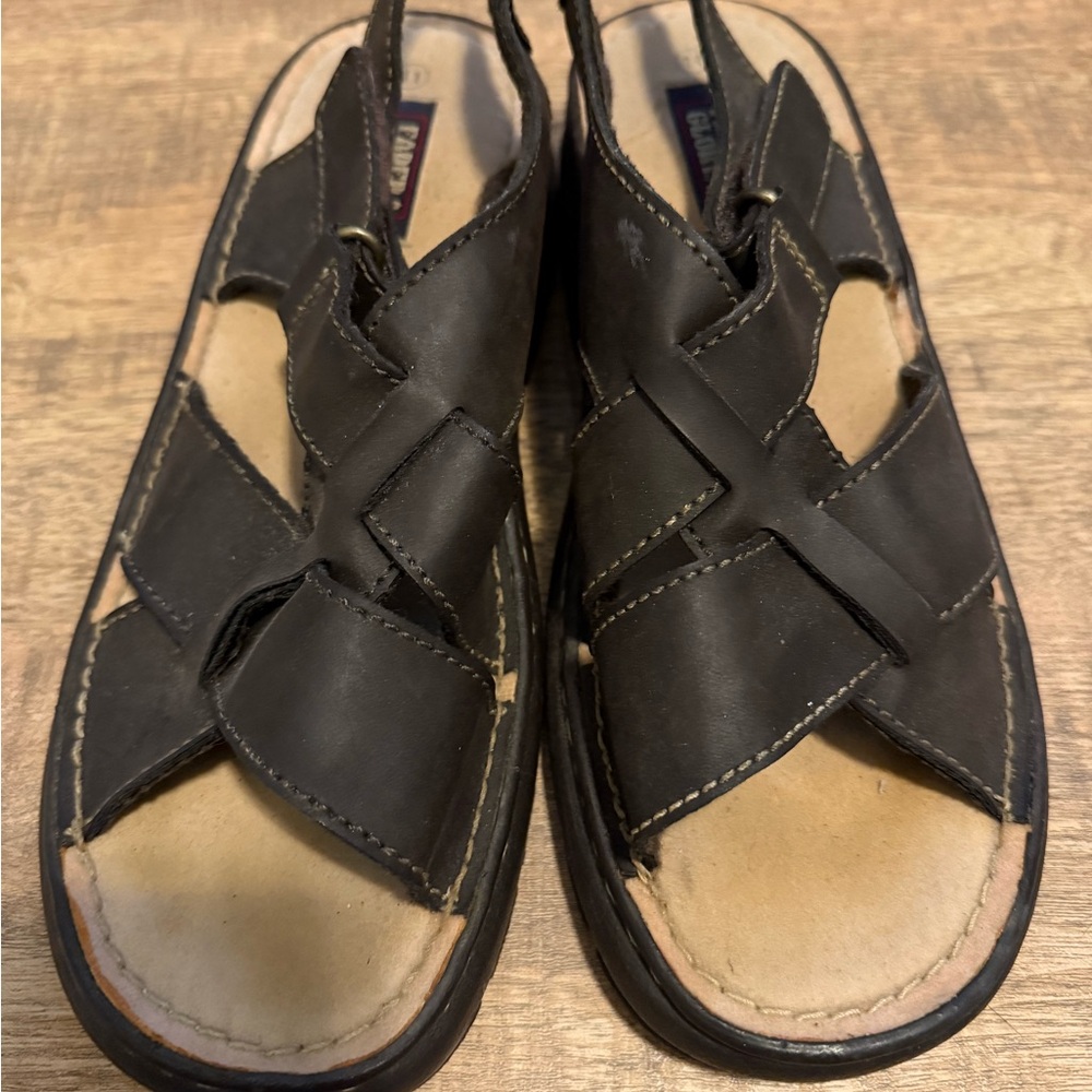 Men's vintage faded glory fisherman Sandals